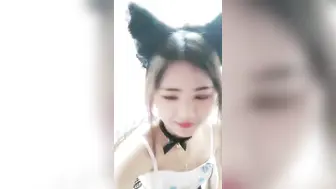 【18小猫咪】超级甜美呆萌小萝莉，娇小身材活力十足，贫乳小奶子嫩穴，掰穴特写全裸热舞，小妹性感超好