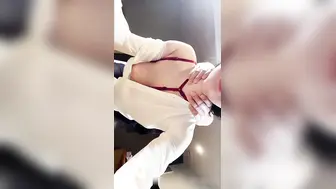 究极蜜臀女神【2】爆裂黑丝艳红骚丁【Yuna】金主坚挺肉棒刺入软糯湿滑嫩穴，中出内射抠出舔舐淫荡精液