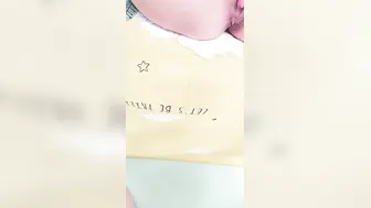 制服OL装的老婆制服诱惑，黑丝后入屁股第一视角，传教士做爱很刺激