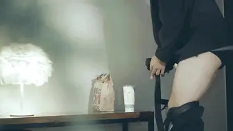 【麻豆传媒】千娇百媚-程诗诗【痴汉外送员】今日特餐，强制内射！高清720P原版首发【MD-0204】