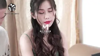 【麻豆传媒】清新女神袁子仪【赔罪潜规则？】强上下体却湿润的淫妻！高清720P原版首发【MSD-050】