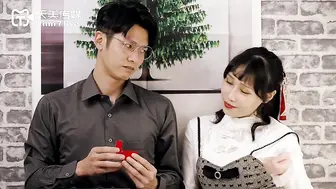 【天美传媒】徐夜夜【巨乳女友圣诞惊喜】好久不见的情侣性欲大喷发，高清720P原版【TMW08】