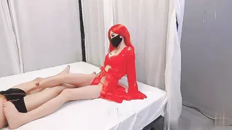 [糖心Vlog] 【淫娃欲姐】情欲四射网红尤物【甜心宝贝】骚母狗偷情，超刺激接电话做爱，老公我在跑步，蜜汁白虎被操的湿淋淋