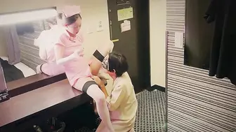 [糖心Vlog] 【淫娃欲姐】极品淫娃和男友在酒店打扑克，情趣护士装太有情调了，娴熟吃鸡吸干阳气，每一声淫叫都有种要射的冲动