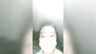 极品美乳风骚小少妇【为人湿表-下篇】出轨寻刺激户外商场露出，勾搭眼镜屌丝回酒店无套啪啪内射，高清源码无水印