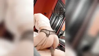 超绝美反差女神【little】圣诞最新甄选-小雪福利粉丝穿情趣黑丝各种操，高清720P原版无水印