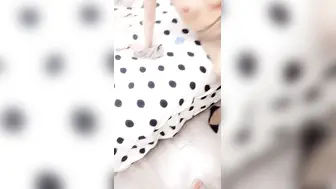 【秘密的咪咪】俏皮少女，试穿各类情趣丝袜，三年疫情几百场性爱，人气登顶看粉穴被插