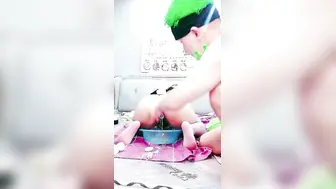 巨奶女技师【上篇】露脸跟小哥激情啪啪，口交舔逼道具玩弄，大奶子玩乳交真刺激，让小哥各种体位爆草抽插大奶子乱晃