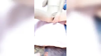 【丧志母狗无脑调教】调教界圈中大神【下篇】手中的妹子真是多，下午双飞，超清画质，两个骚货争相求插，羡慕！！！