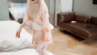《精品网红女神私拍》九头身绝世美体长腿大奶美女姐姐私房特拍（裸体家政〗冈冈