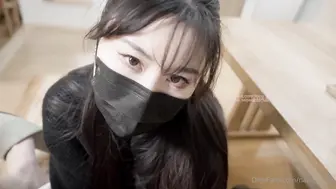 继母出轨被儿子发现，不得已用身体让儿子保守秘密
