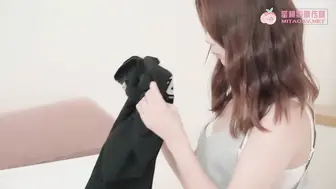 蜜桃PMX056 幻想爸爸的淫蕩女兒  #斑斑