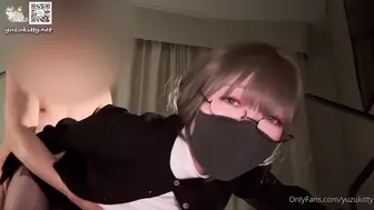 Yuzukitty OnlyFans -黑丝OL女上司的奖励
