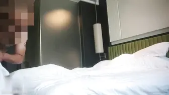 刚成年就下海小处女温柔的干到出血