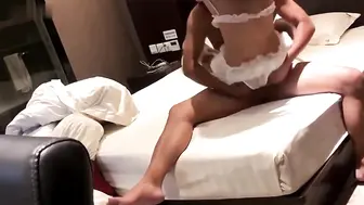 史上最强的打桩机！全程高能，女的还说心疼男人的腰，想每天都要 甚至让女人不禁心疼起他的腰，想着要每天这样来征服他，而他，却欲罢不能