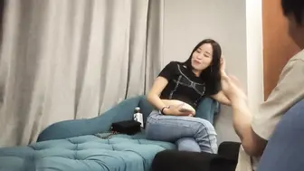 少妇酒店赴约做爱，玩刺激_扶着屁股后入撞击，就是享受过程
