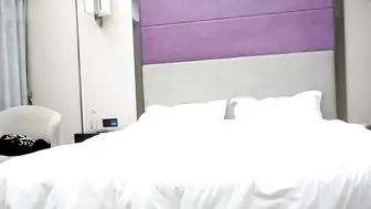 换妻小仙女蜂腰翘臀极品身材爆操香艳