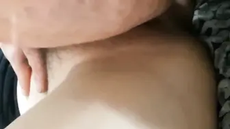 健身房鲜族老板潜规则美女员工视频流出！素颜素人完美露脸，休息室一直干到收银台，真的很哇塞