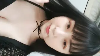 国产AV拍摄现场独家直播群P一人一个操起来！