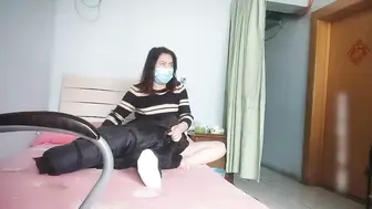 城中村无套内射一位白肤大阴唇轻熟女姐姐