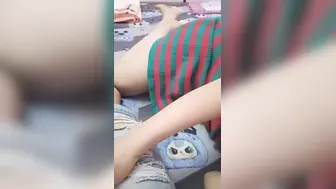 大哥满足不了嫂子，嫂子就会主动找上我，用她的小嘴含住我的大鸡巴，嫂子那张饥渴的嘴，将给你带来一场视觉与感官的双重刺激。