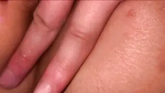 大学生小母狗性爱大作来袭！高潮来袭浑身抽搐爽到飞起，被男友开发调教蹂躏成肉便器的形状了