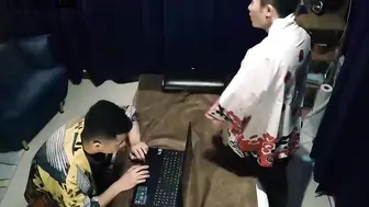 无节操大尺度综艺，纯男按摩院