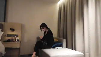 高冷妹子服务态度极差不留情狂操洩心头怒火