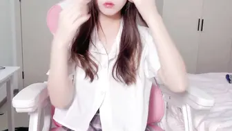 #纯纯是纯爱 道具自慰