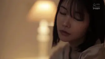 IPZZ-281 [中文字幕] 楓カレン - 人妻自宅按摩沙龍被醜陋垃圾鄰居絶倫肉棒搞到高潮連連的美人按摩師