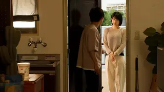DVAJ-637 [中文字幕] 柊ゆうき - 和胸口可隱約看到刺青的鄰居單親媽媽在便宜公寓數次抽插搞翻天的3天